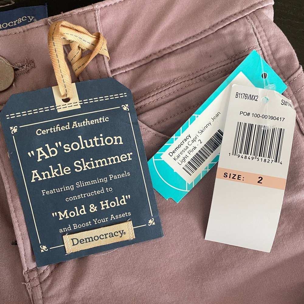 Democracy Jeans - lilac